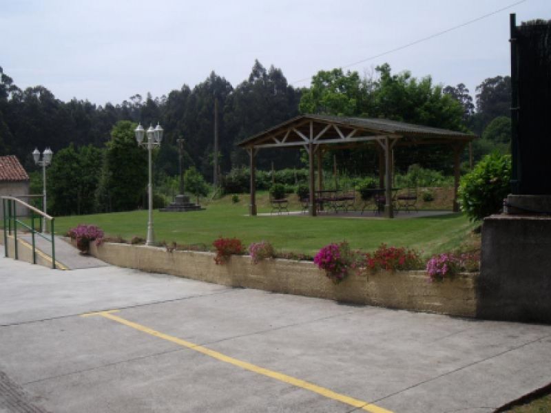Jardín lateral